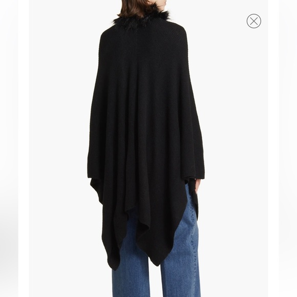 NEW La Fiorentina Black Faux Fur Trim Ruana - Picture 2 of 11